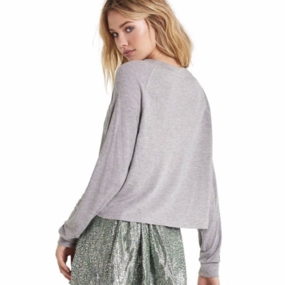 🌟HP🌟NWT WILDFOX LONG SLEEVES - Picture 3 of 4